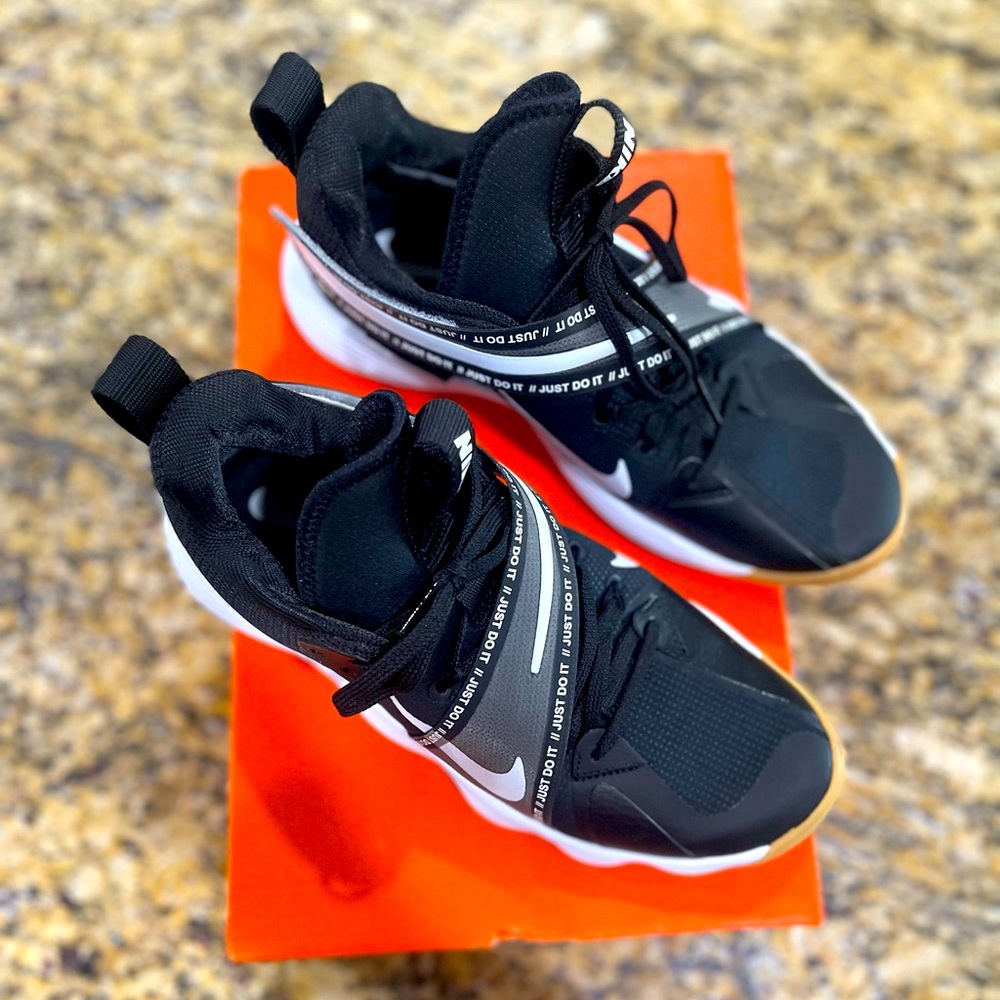 Nike React Hyperset size 10 womens